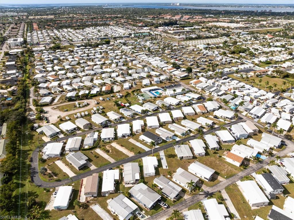 THUNDERBIRD MOBILE HOMES - Residential