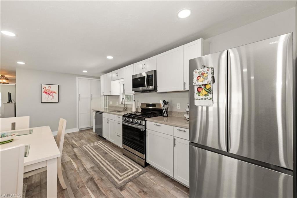 THUNDERBIRD MOBILE HOMES - Residential