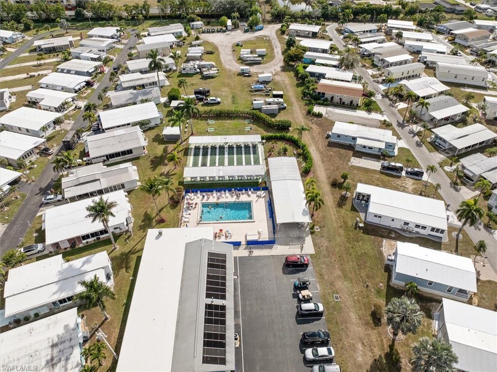 THUNDERBIRD MOBILE HOMES - Residential