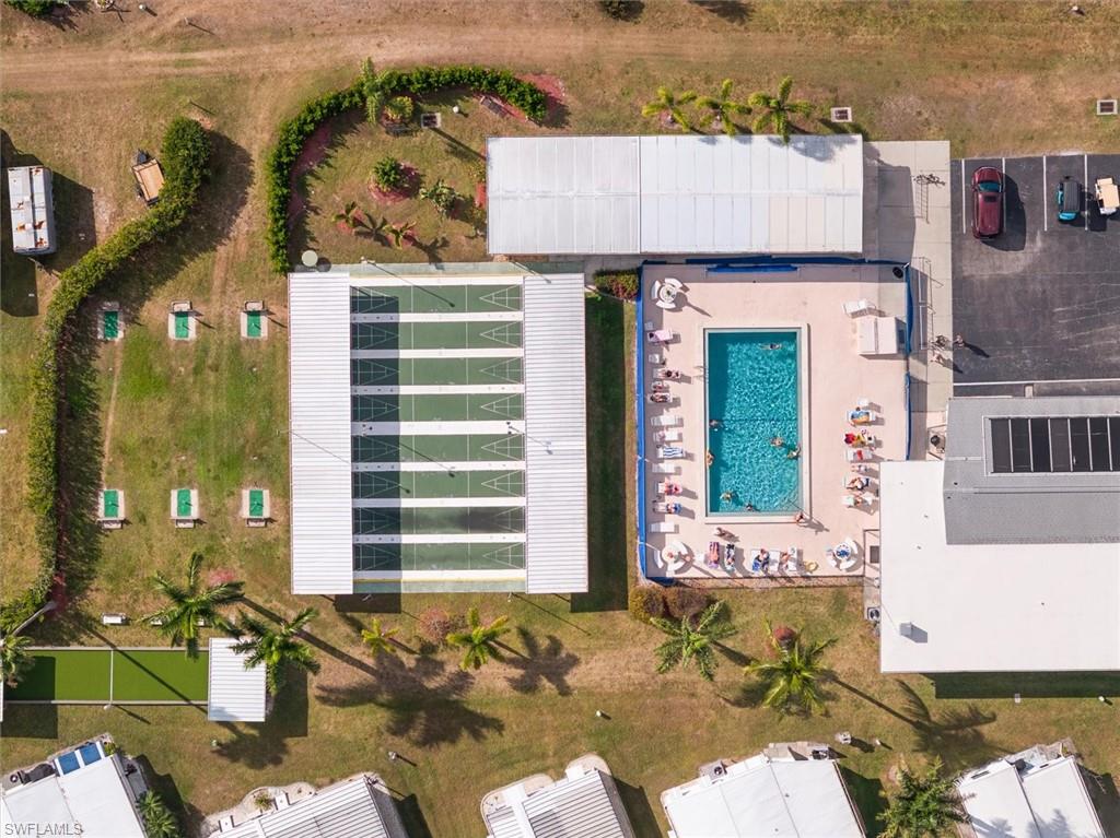 THUNDERBIRD MOBILE HOMES - Residential