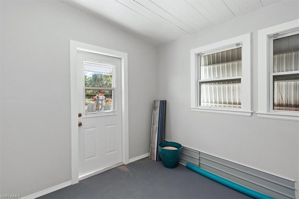 THUNDERBIRD MOBILE HOMES - Residential