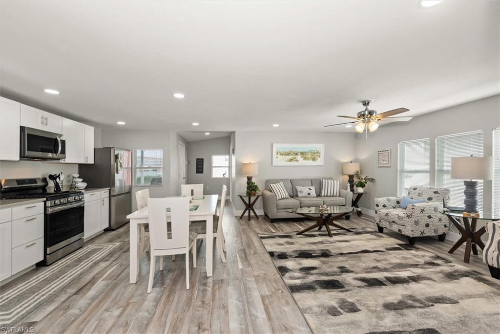 THUNDERBIRD MOBILE HOMES - Residential