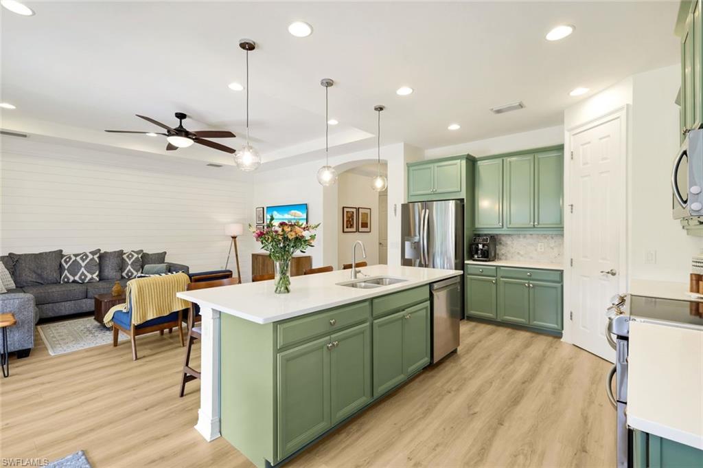 BARRINGTON COVE - Residential