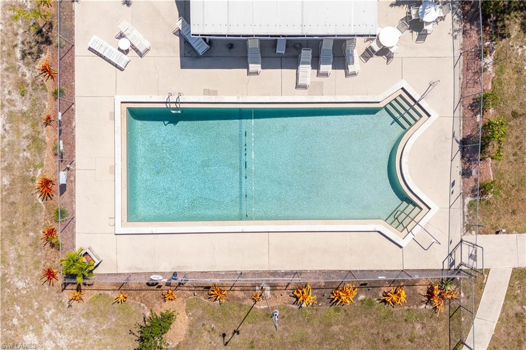 SPANISH GARDENS - Land