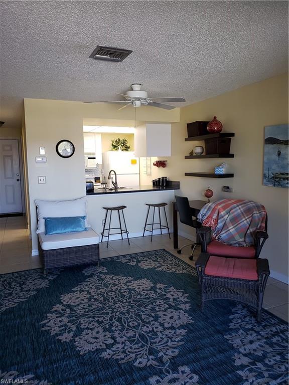 CAPTAINS COVE CONDO - Residential