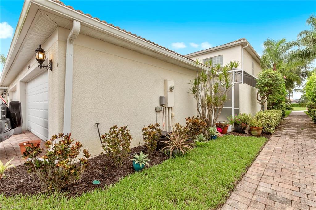VILLAGE WALK OF BONITA SPRINGS - Residential