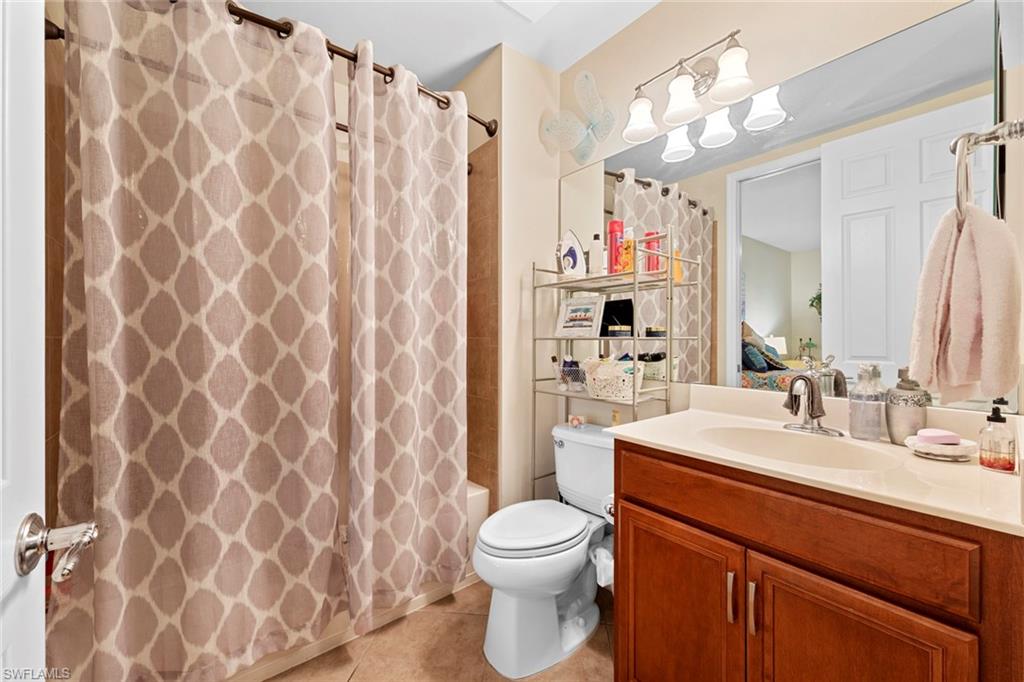 VILLAGE WALK OF BONITA SPRINGS - Residential