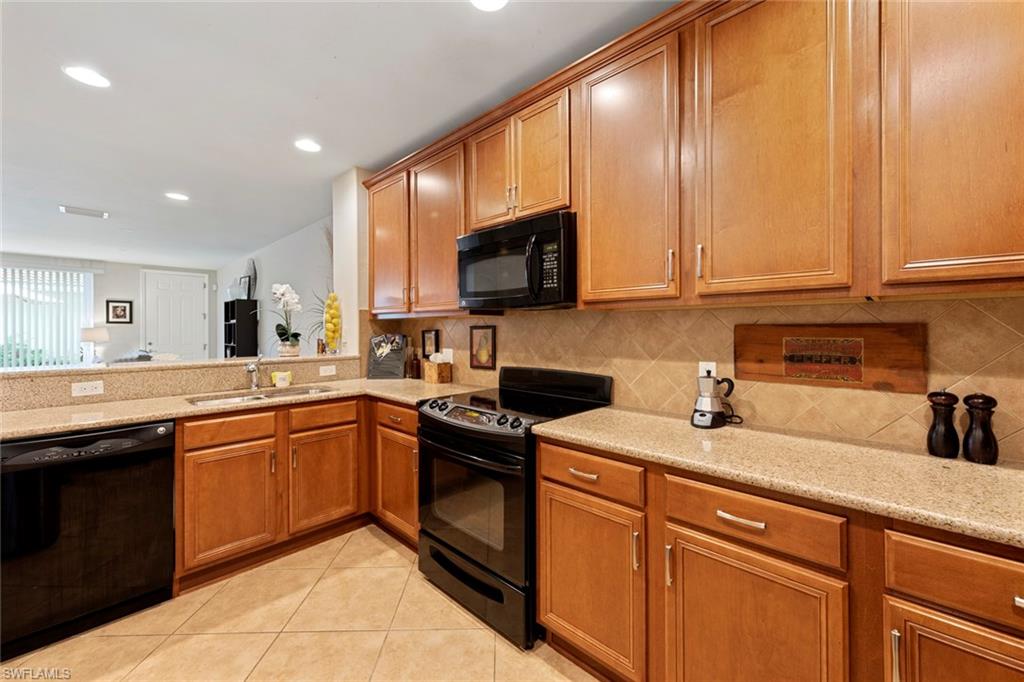 VILLAGE WALK OF BONITA SPRINGS - Residential