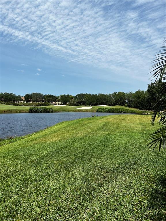 SAWGRASS POINT - Residential