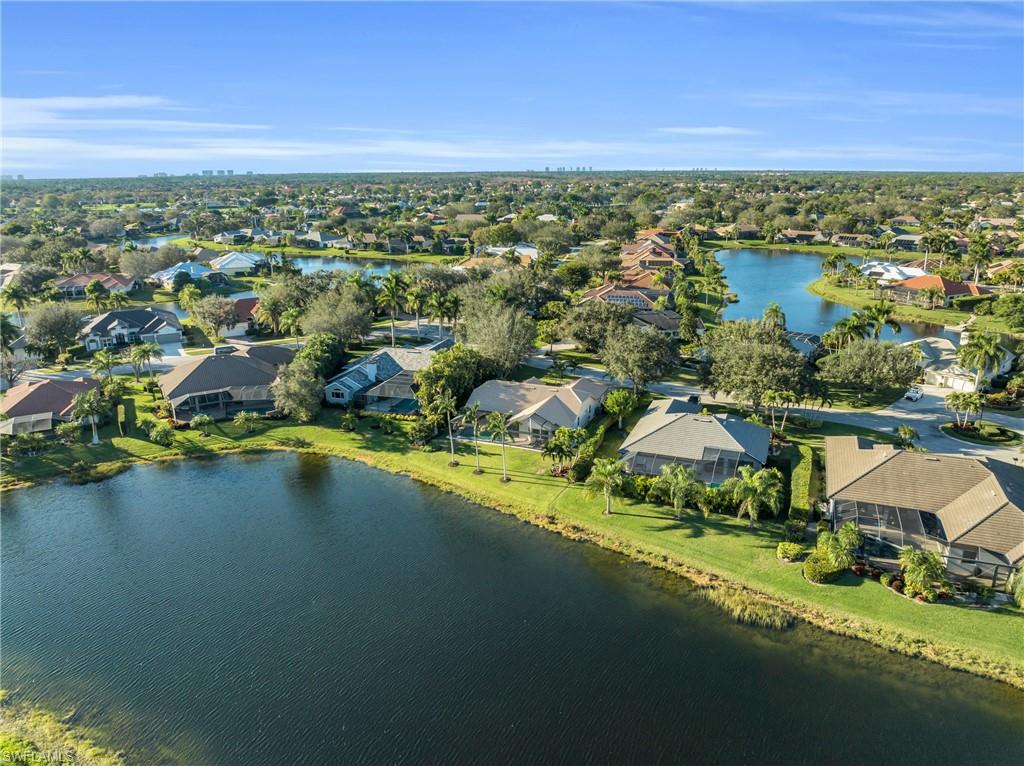 LONGSHORE LAKE - Residential