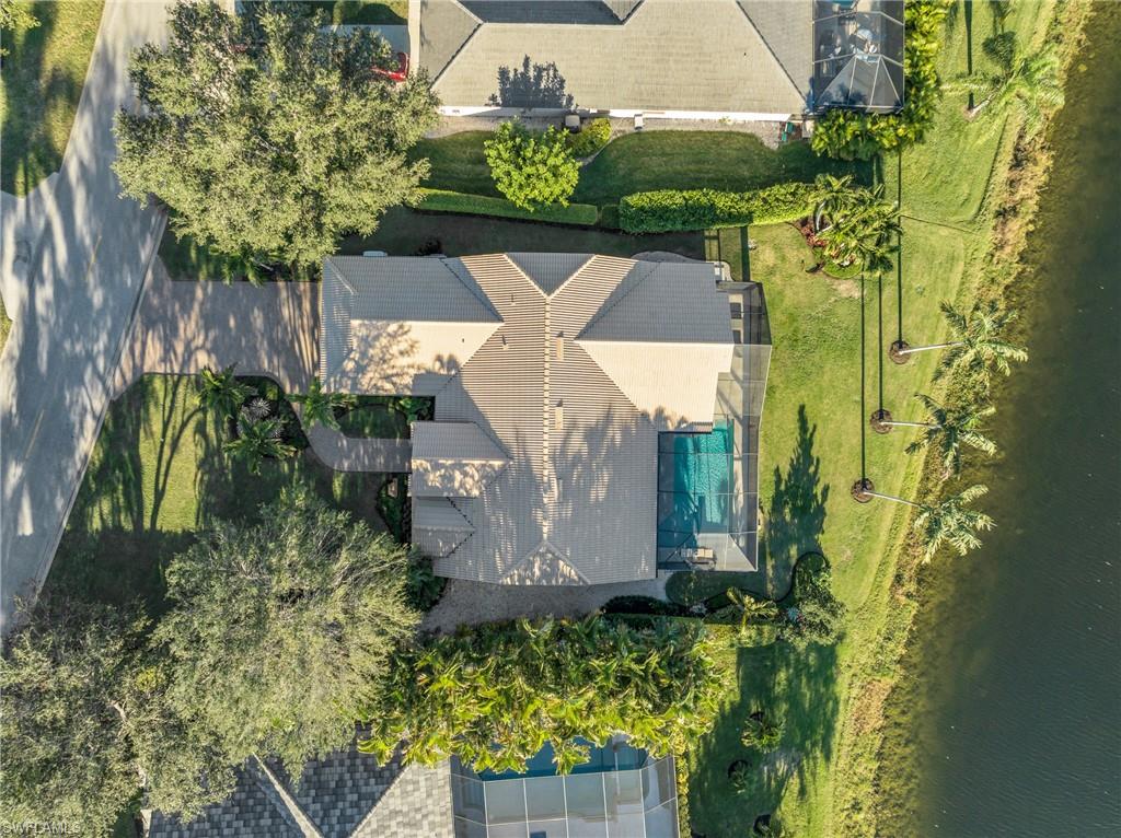 LONGSHORE LAKE - Residential