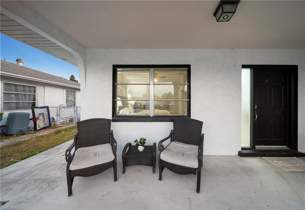 NAPLES PARK - Residential