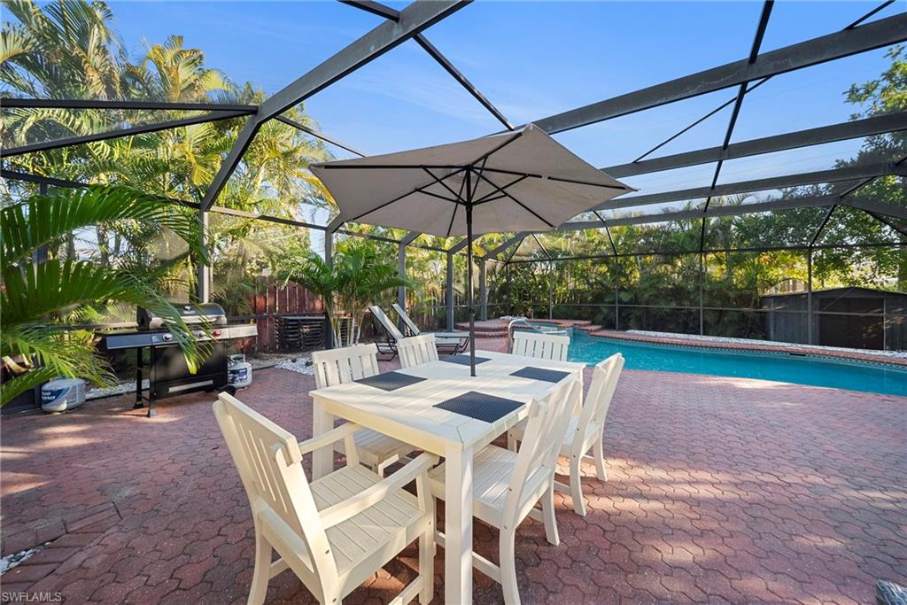 NAPLES PARK - Residential