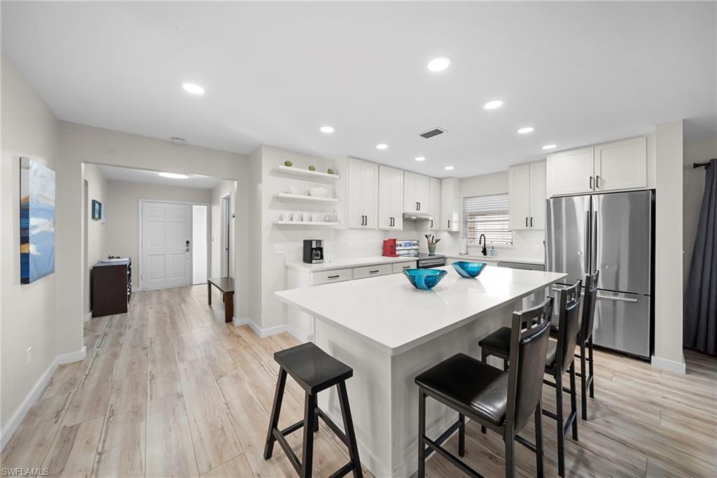 NAPLES PARK - Residential