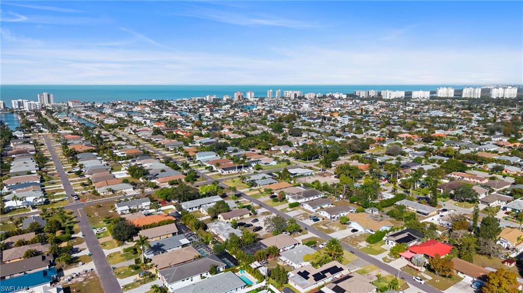 NAPLES PARK - Residential