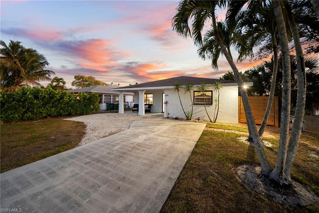 NAPLES PARK - Residential