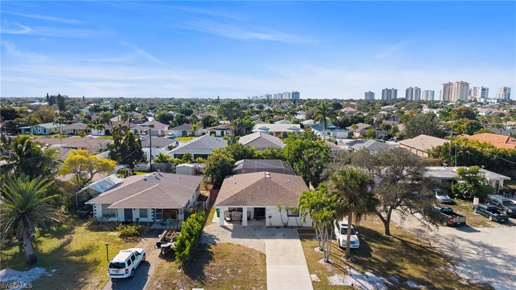 NAPLES PARK - Residential