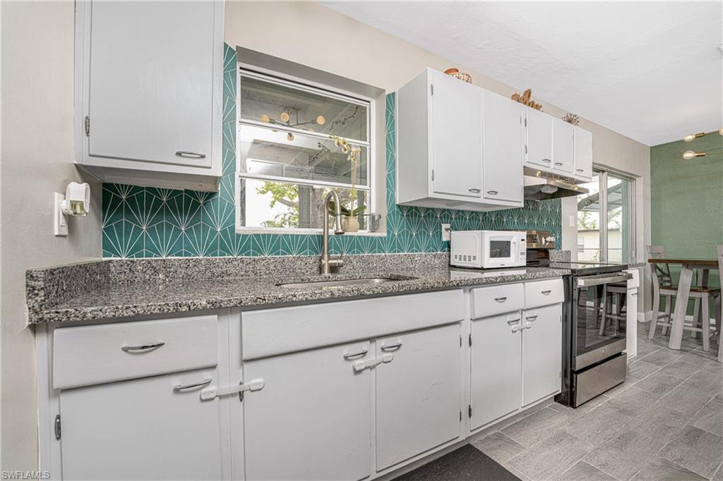 PORT CHARLOTTE - Residential