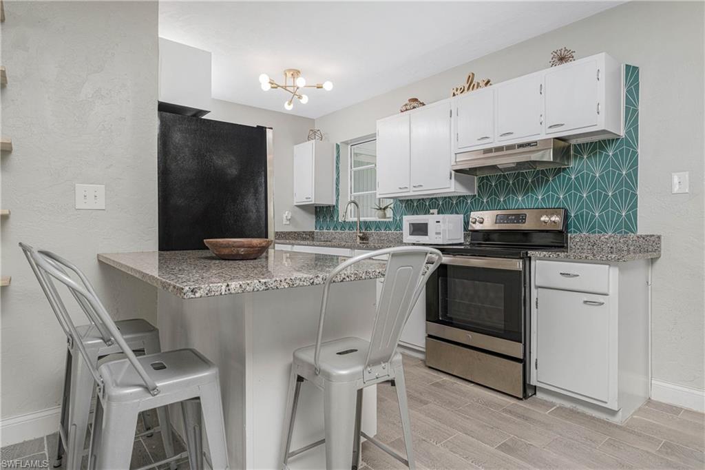 PORT CHARLOTTE - Residential