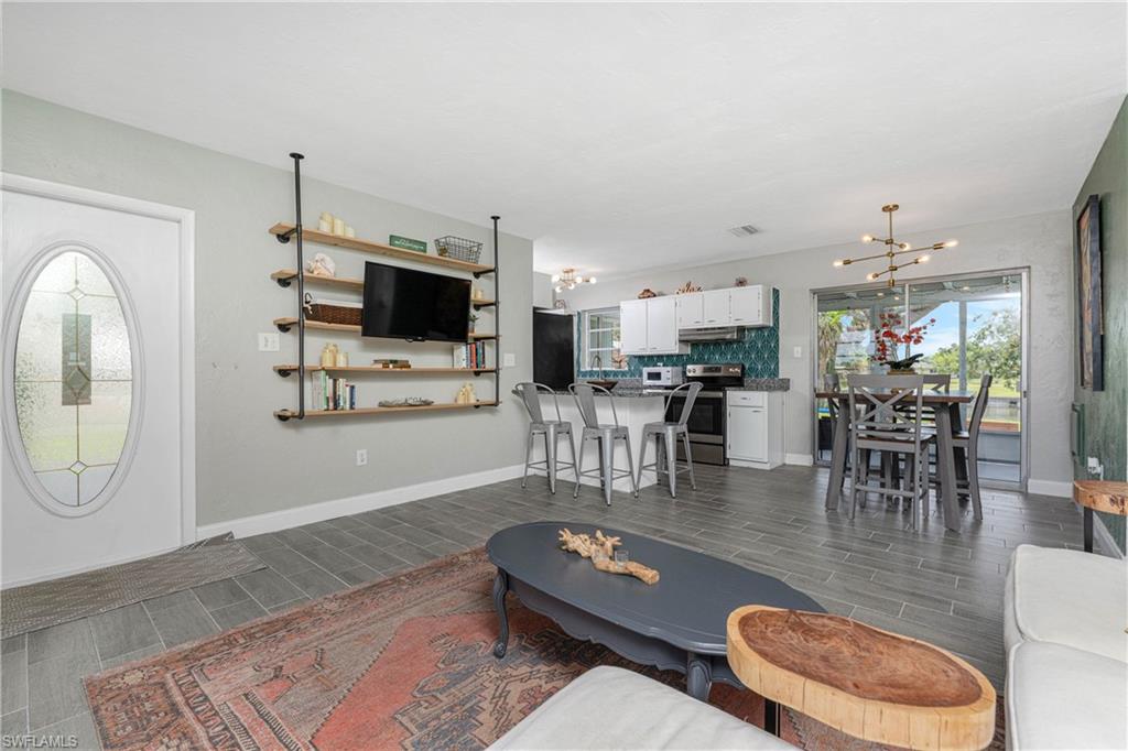 PORT CHARLOTTE - Residential