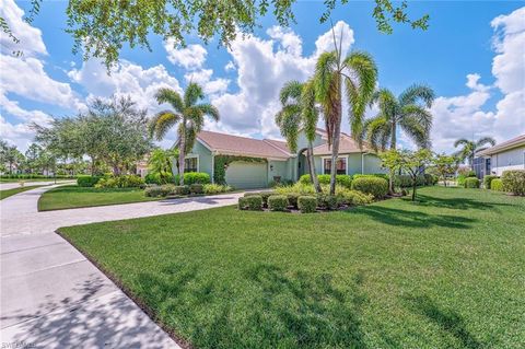 12348 Wisteria DR NAPLES FL 34120