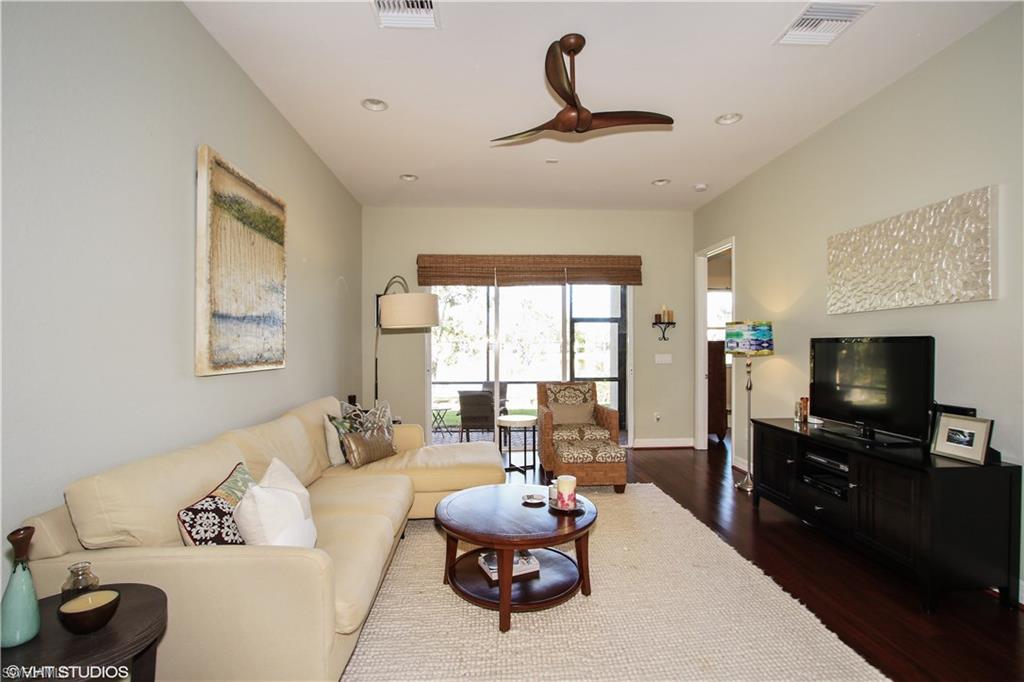 BOTANICA LAKES - Residential