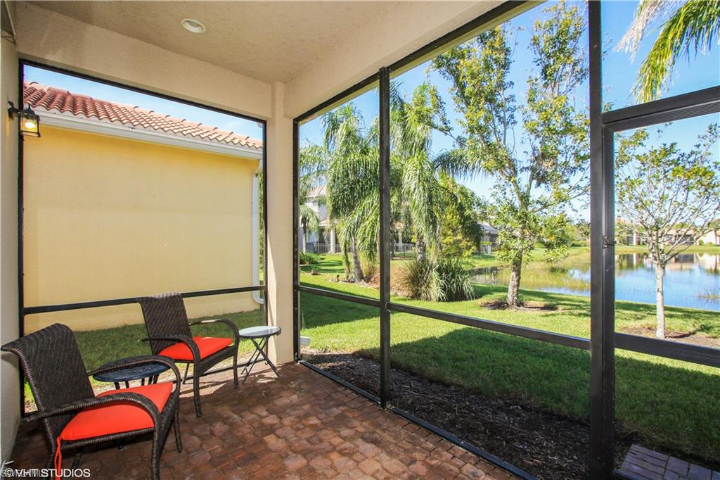 BOTANICA LAKES - Residential