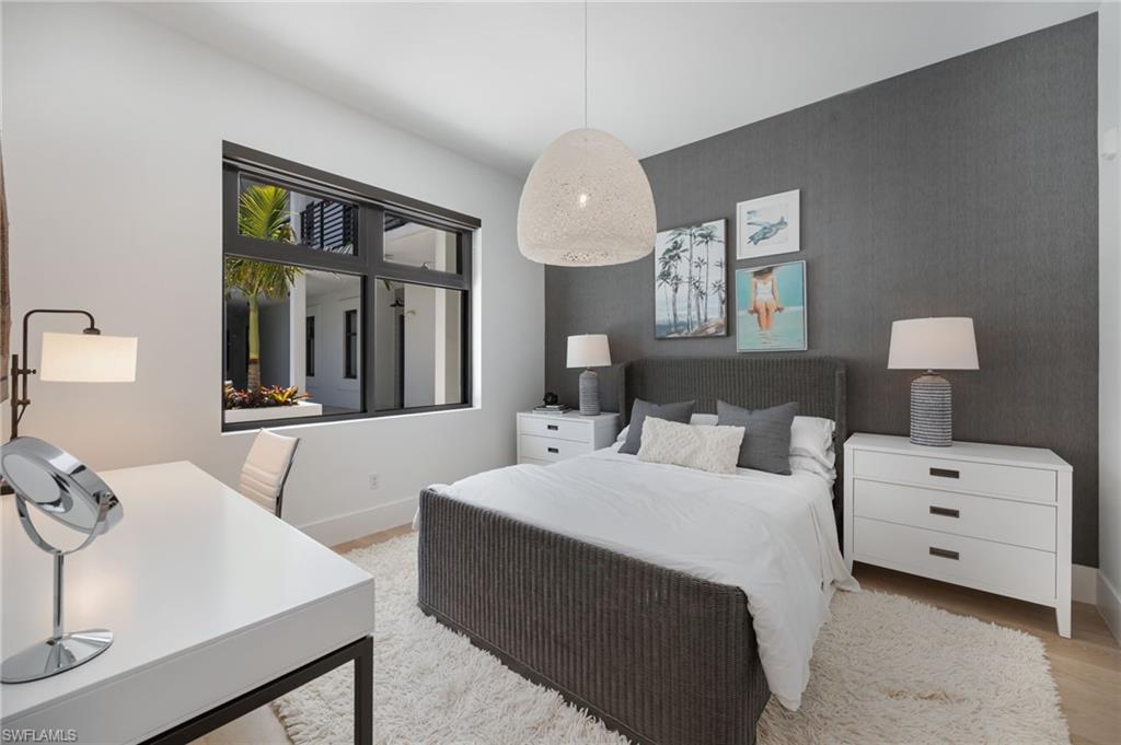 EIGHT FIFTY CENTRAL - Residential