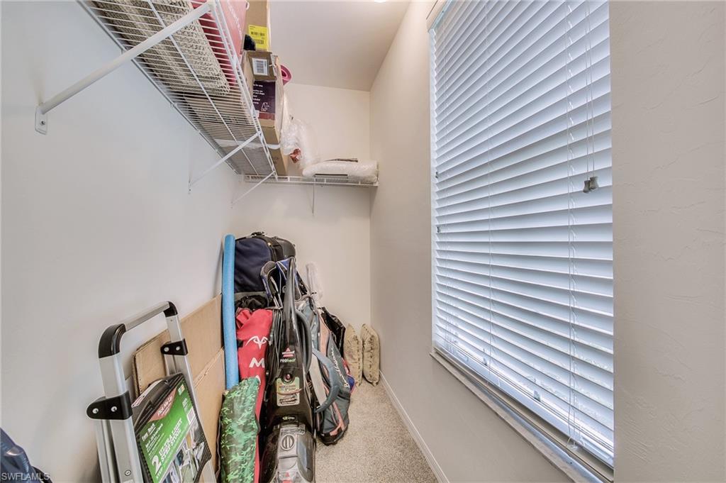 STREAMSIDE - Residential