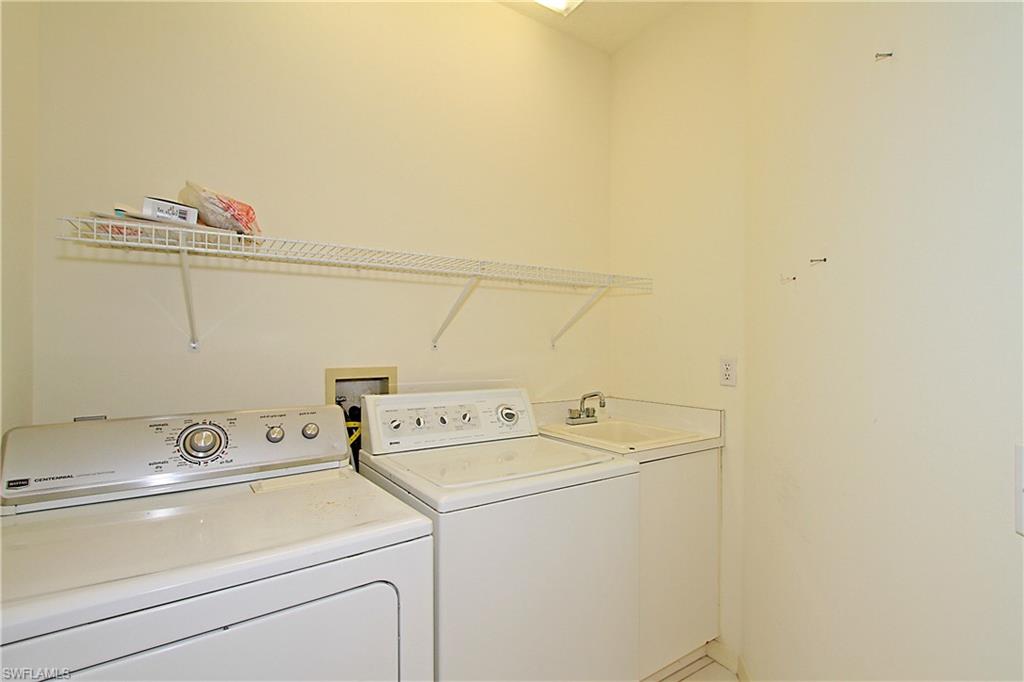 SILVER OAKS - Residential