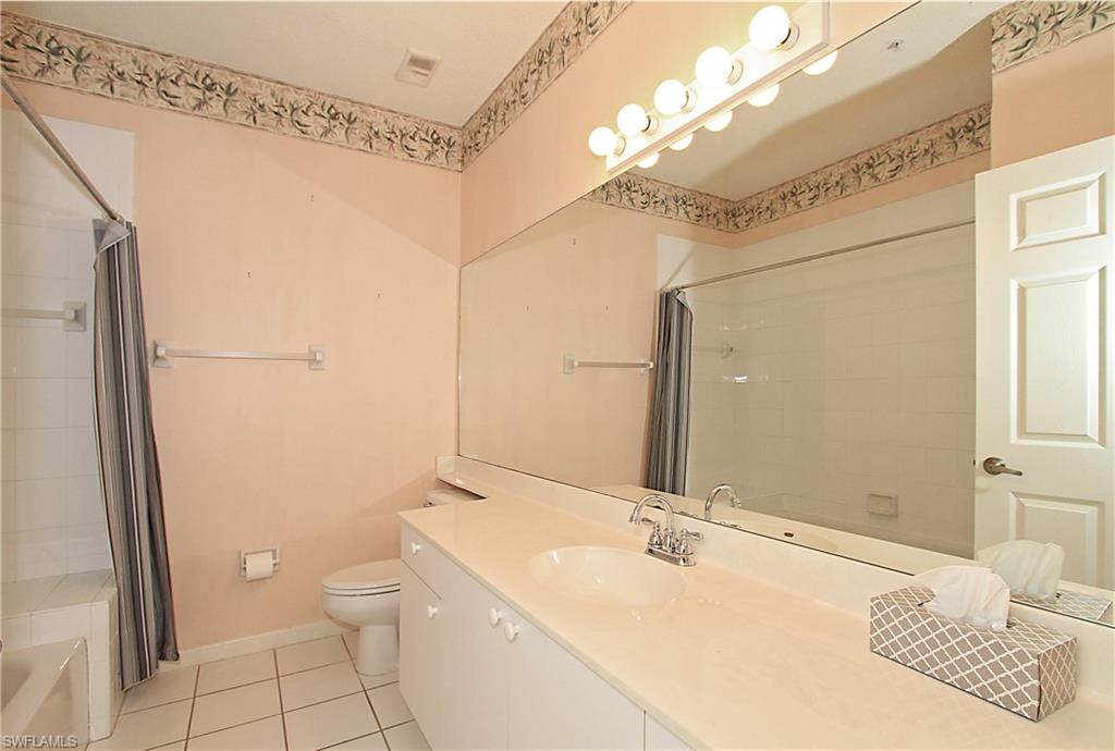 SILVER OAKS - Residential