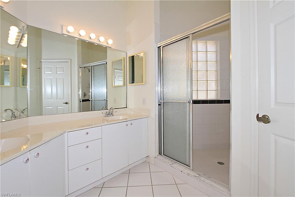 SILVER OAKS - Residential