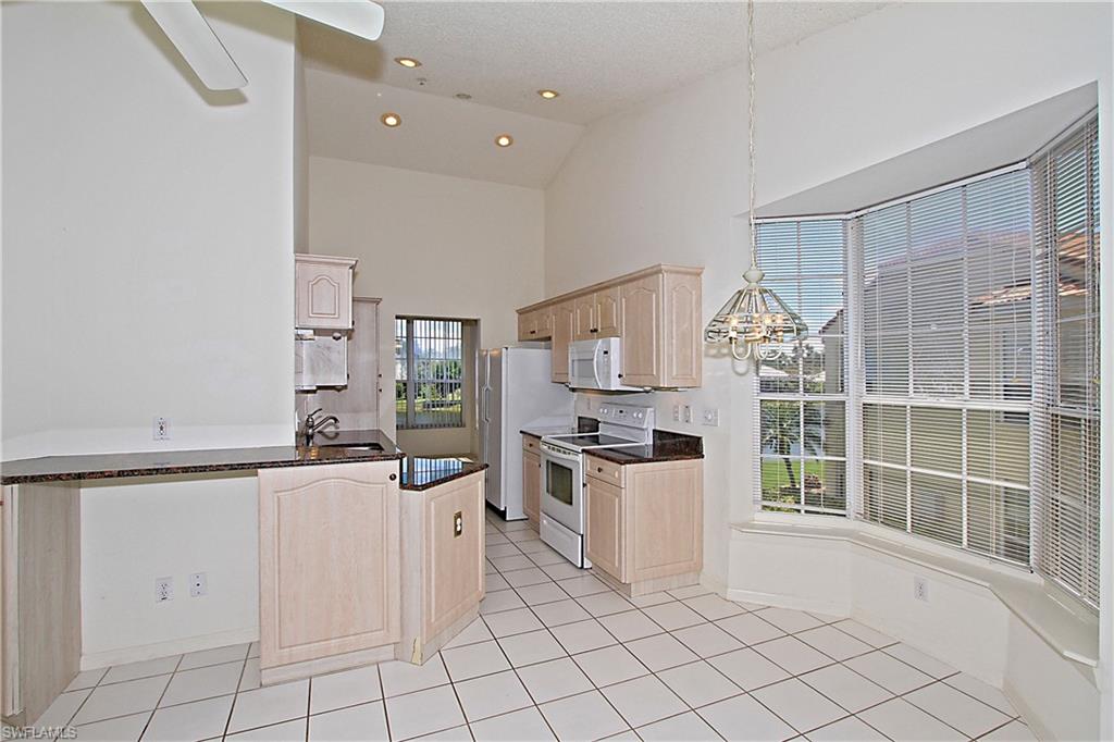 SILVER OAKS - Residential