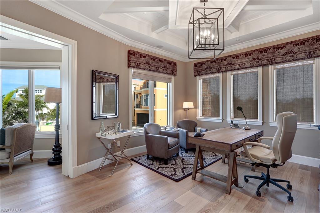 BAREFOOT BEACH - Residential