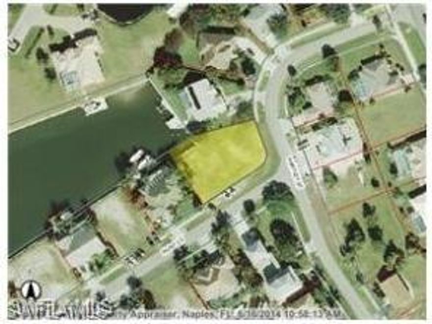 Huge price reduction....Build your dream home on this large corner lot. Room for a dock, quick out by boat through Smokehouse bay. Perfect location, close to shopping and restaurants.