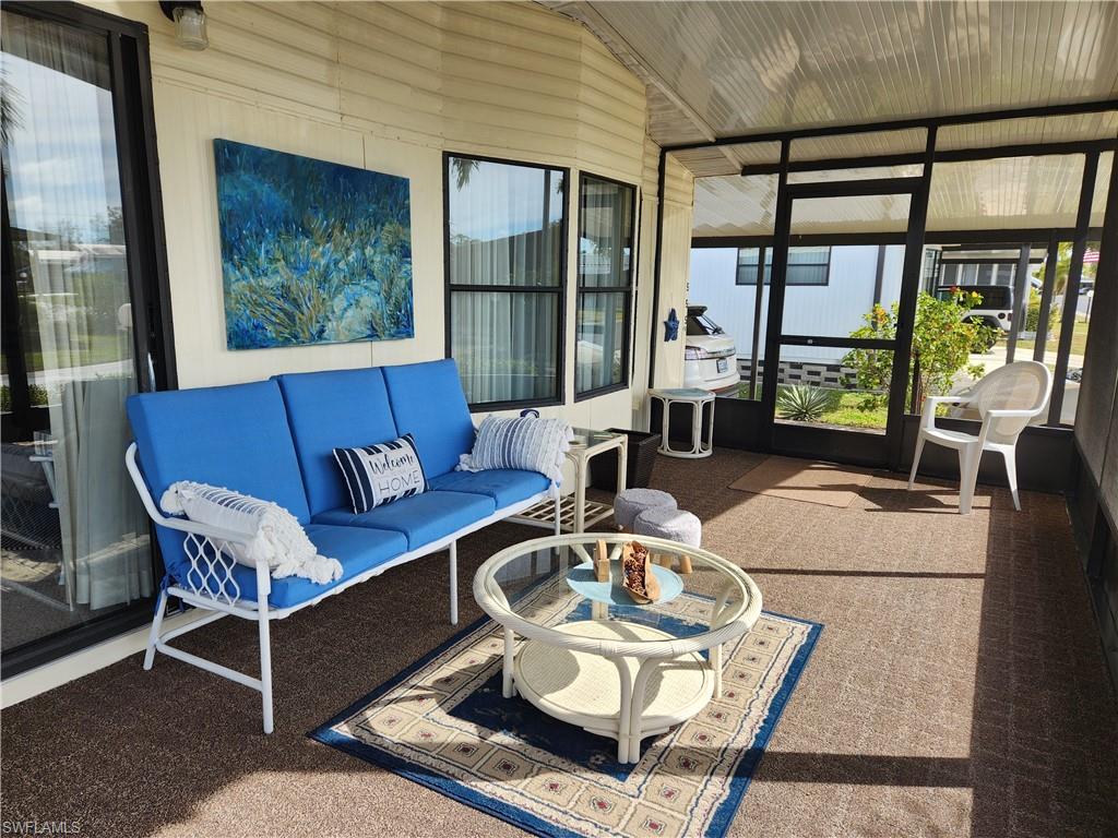 HORIZON VILLAGE - Residential