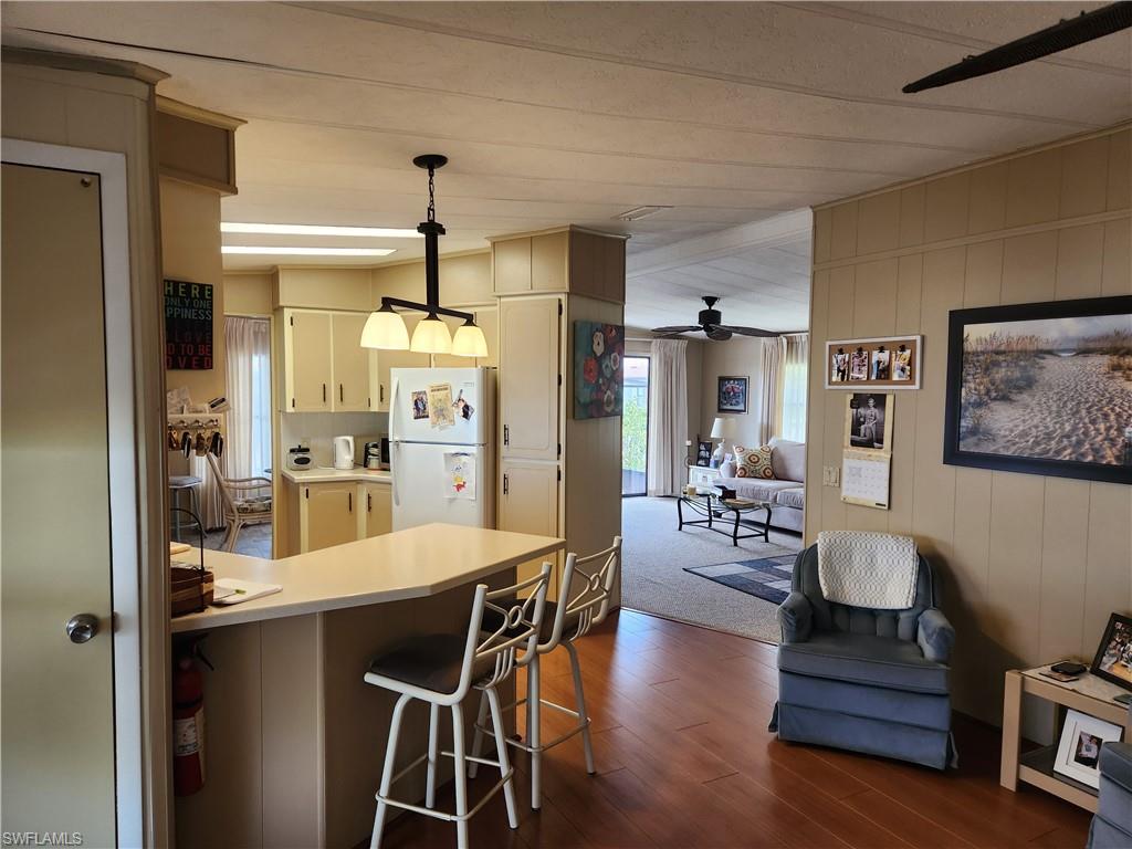 HORIZON VILLAGE - Residential