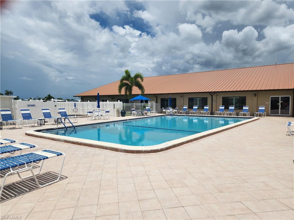 HORIZON VILLAGE - Residential