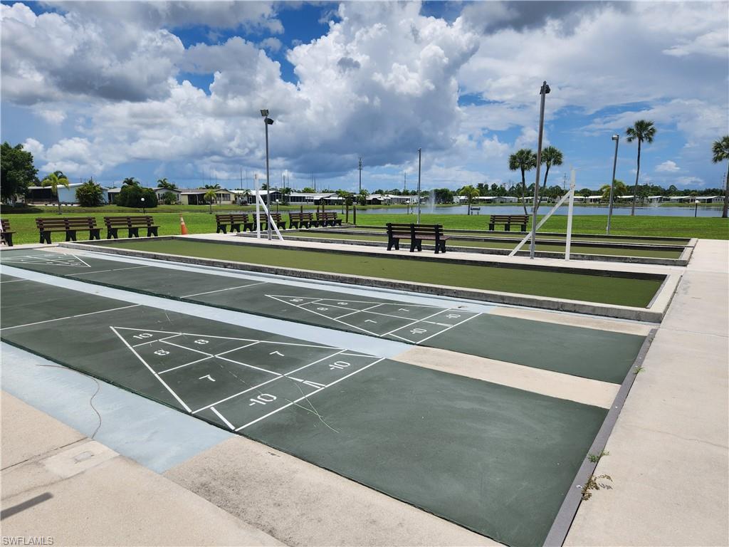 HORIZON VILLAGE - Residential