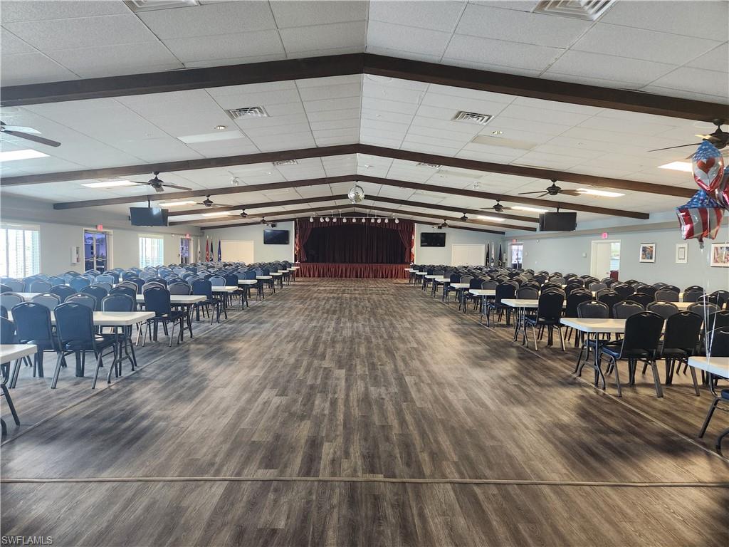 HORIZON VILLAGE - Residential