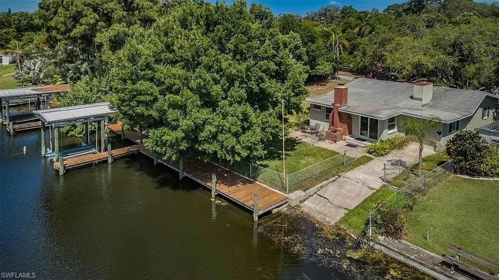 1154 Lagoon RD