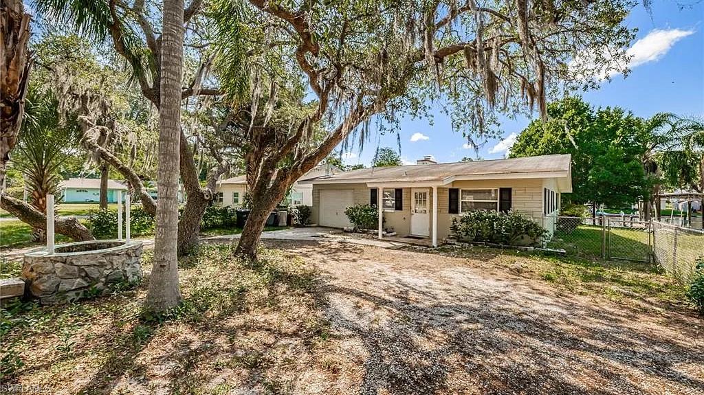 1154 Lagoon RD