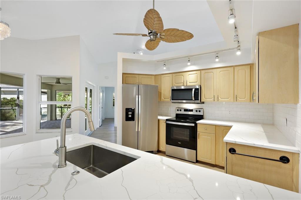 TURNBURY - Residential