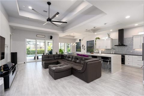 198 2nd ST BONITA SPRINGS FL 34134