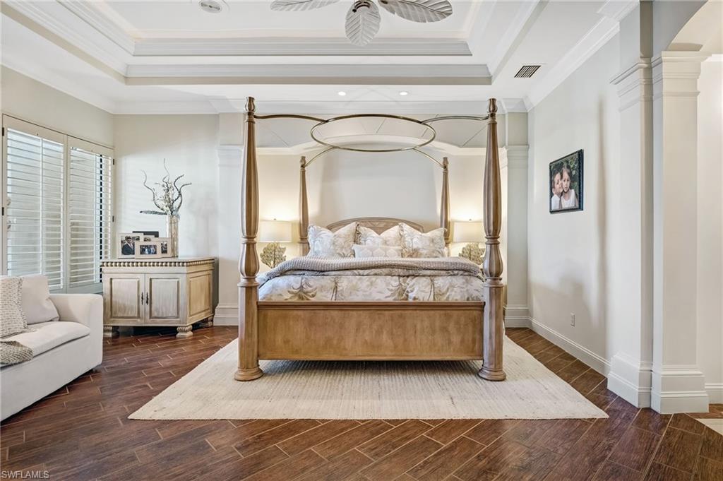 EDGEWATER - Residential