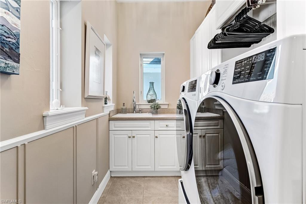 EDGEWATER - Residential