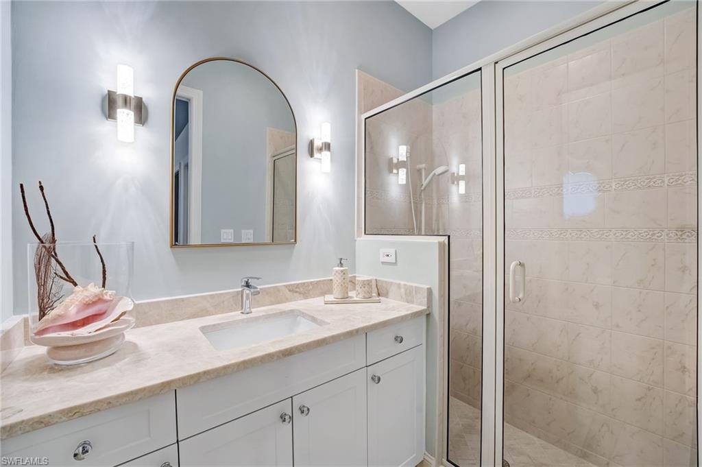 EDGEWATER - Residential