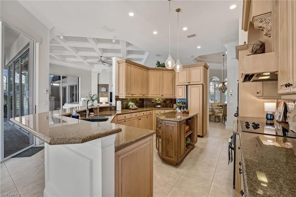 EDGEWATER - Residential