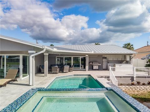 2195 Havana AVE FORT MYERS FL 33905