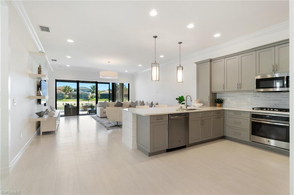 STONECREEK - Residential